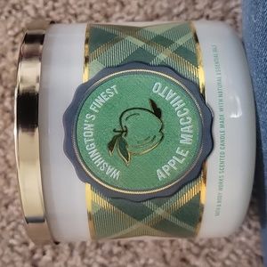 Bath & Body Works Washington's Finest Apple Macchiato 3 wick 14.5oz candle